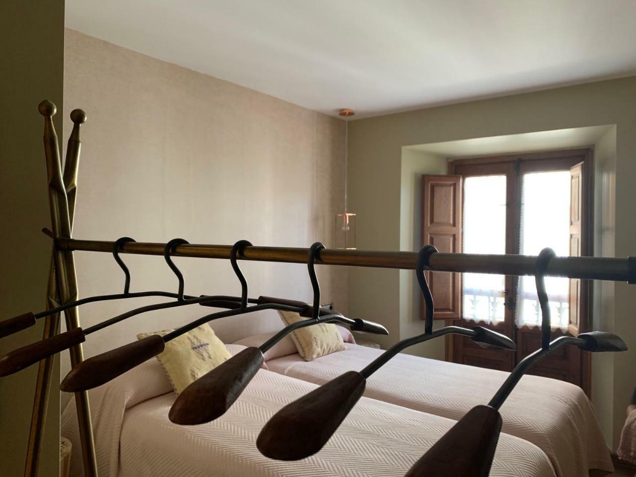 Hostal El Resbalon Сервера-де-Писуэрга Экстерьер фото